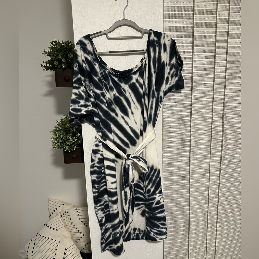 NWT torrid tie dye asymmetrical tshirt dress!